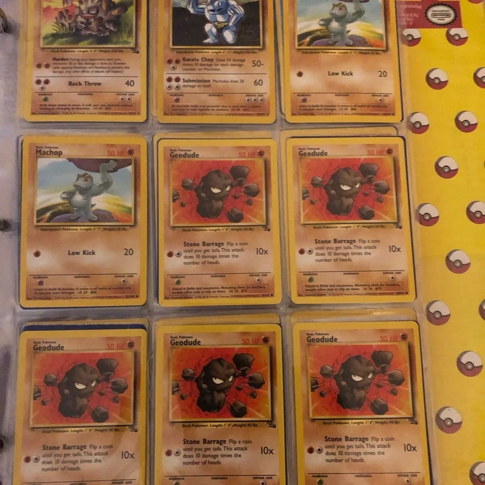 Pokémon Lot with Binder Possible Vintage Rare and valuable